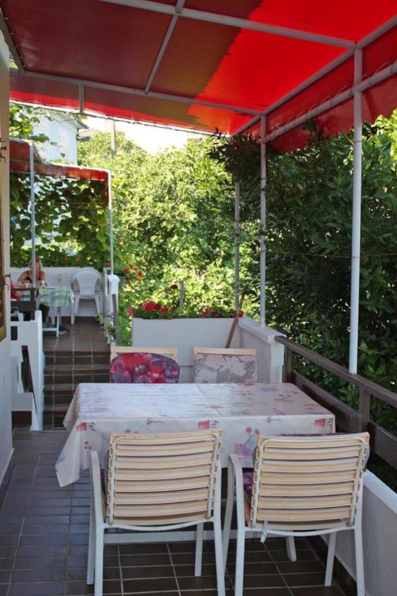 Apartments Ivo - With Terrace Supetarska Draga Extérieur photo